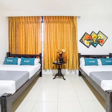 Hotel Ayenda Puerta Del Oeste 3*